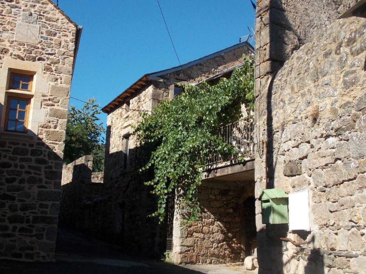 Bed and Breakfast Le Cintrium Viala-du-Tarn Exterior foto